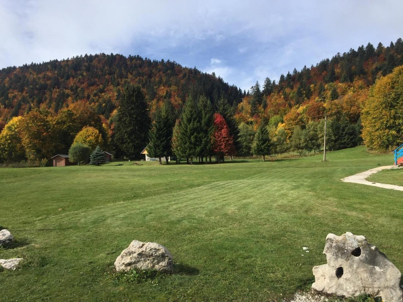 ホテル Ibis Styles Chambery Centre Gare エクステリア 写真