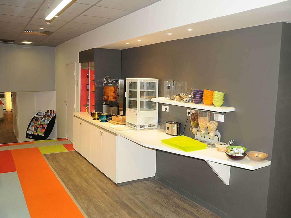 ホテル Ibis Styles Chambery Centre Gare エクステリア 写真