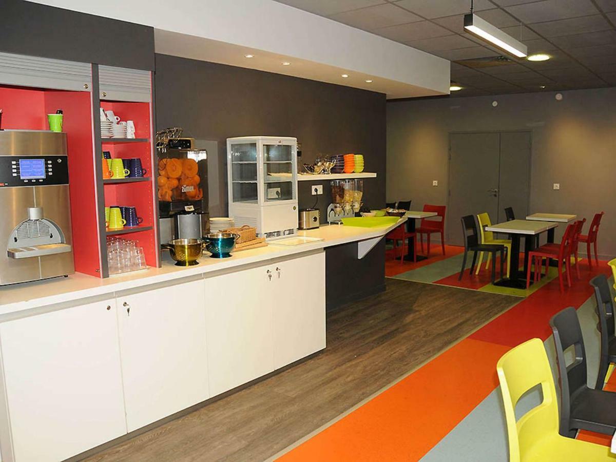 ホテル Ibis Styles Chambery Centre Gare エクステリア 写真